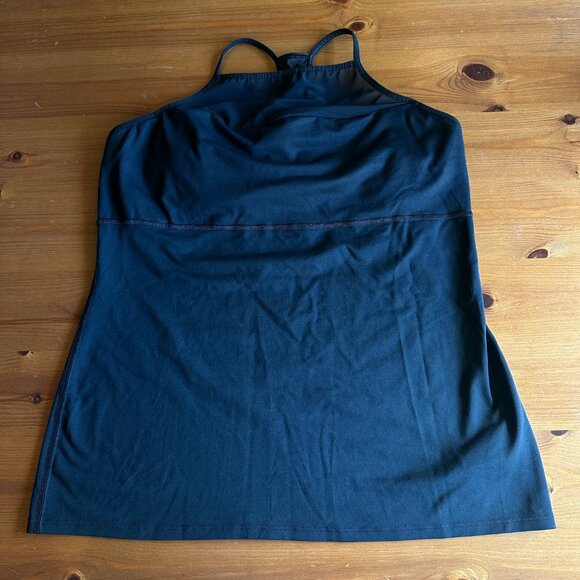 EUC Gap Breathe Two Tanks Grey/White Stripe & Solid Black in Women's Large - Picture 2 of 11